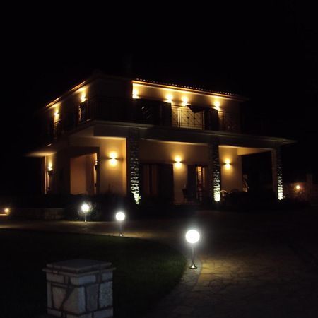 Villa Nostos Koróni Eksteriør billede